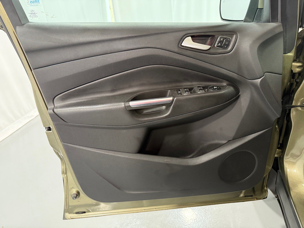 2013 Ford Escape Image 16
