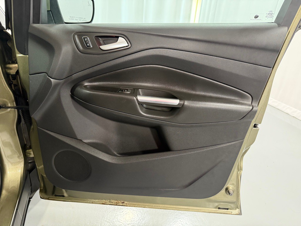 2013 Ford Escape Image 20