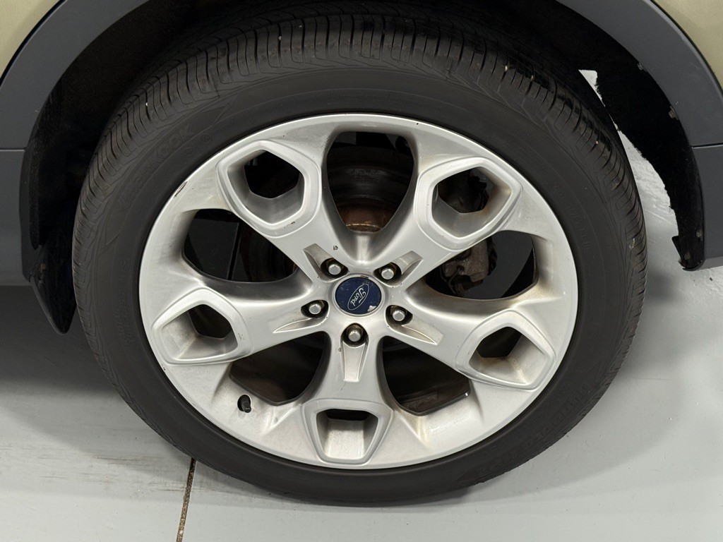 2013 Ford Escape Image 32