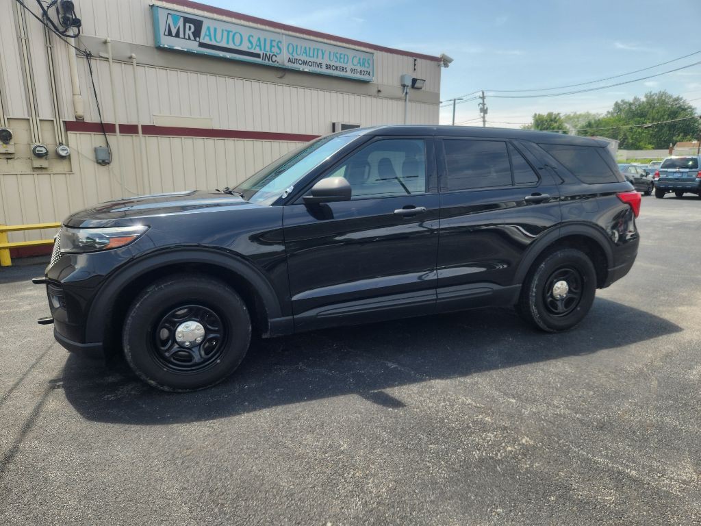 2021 Ford Explorer Image 1
