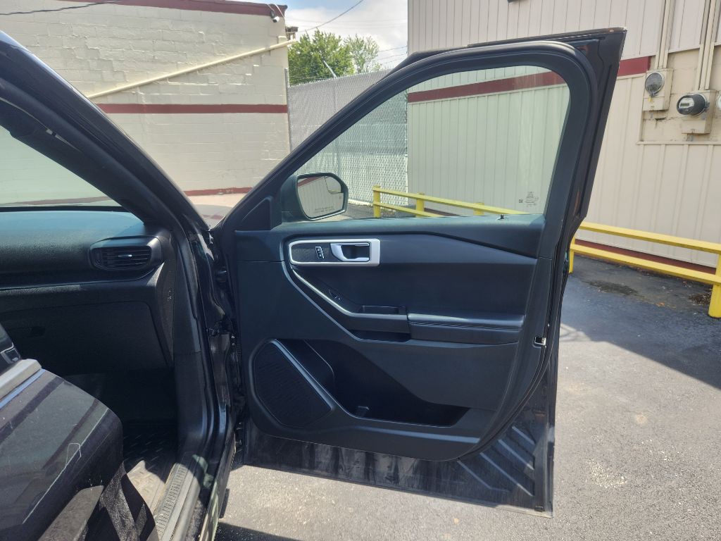 2021 Ford Explorer Image 13