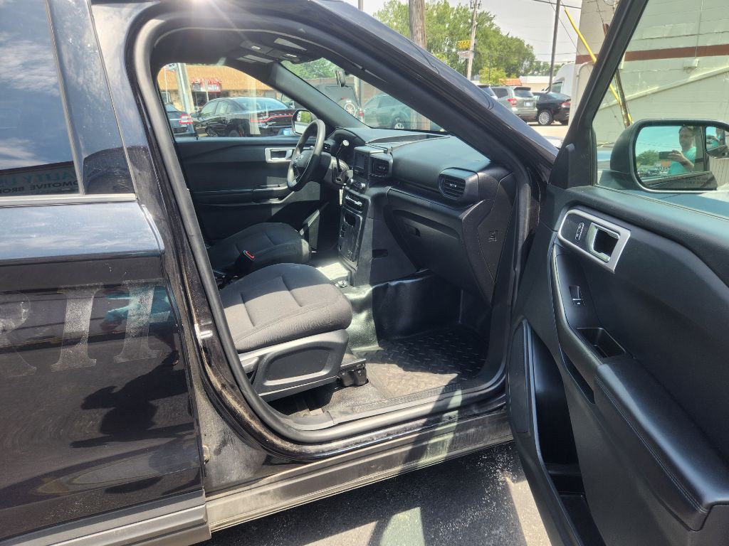 2021 Ford Explorer Image 16