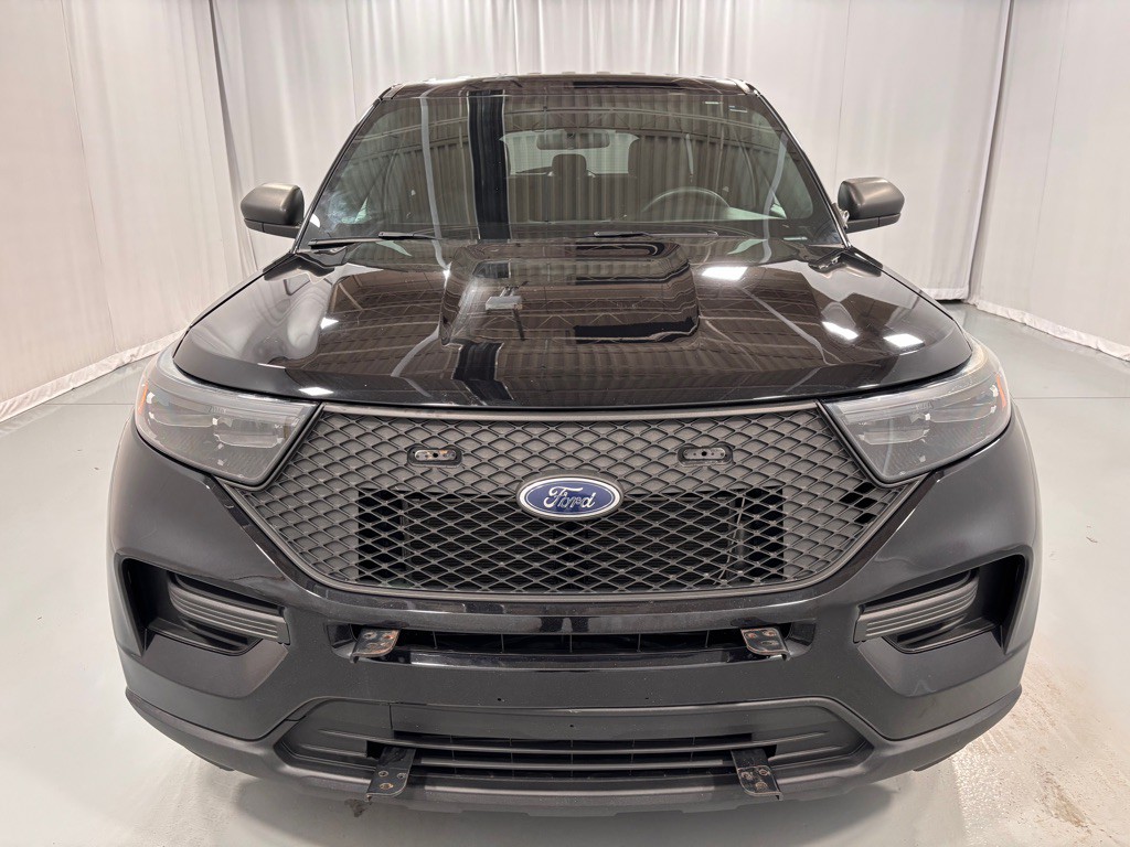 2021 Ford Explorer Image 2