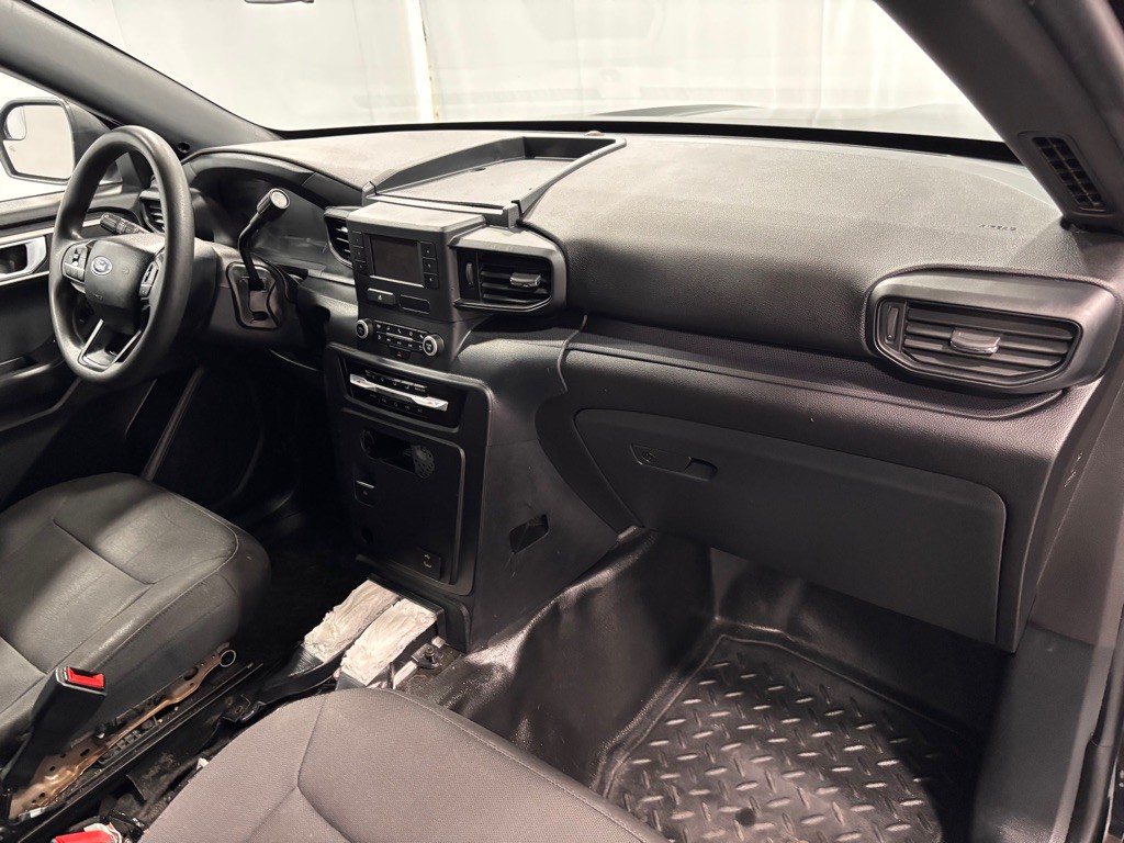 2021 Ford Explorer Image 17