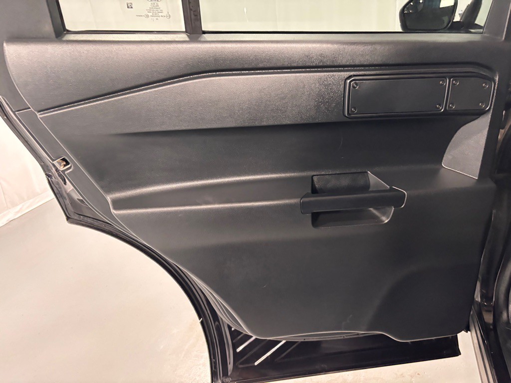 2021 Ford Explorer Image 23