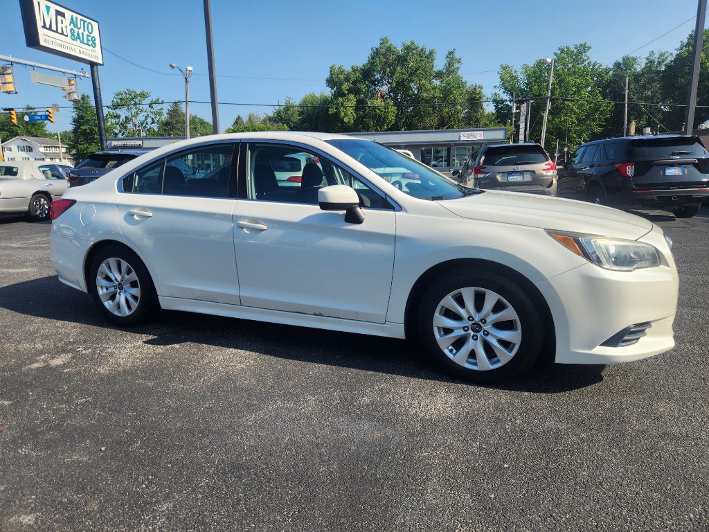 2015 Subaru Legacy Image 2