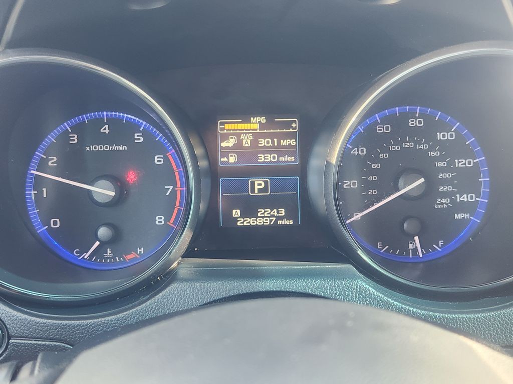 2015 Subaru Legacy Image 27