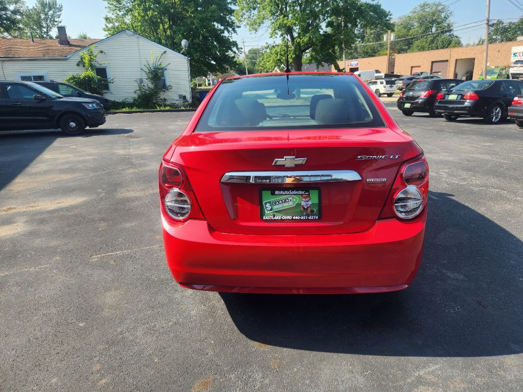 2012 Chevrolet Sonic Image 4