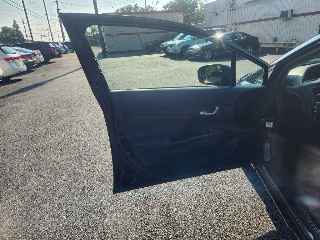 2014 Honda Civic Image 33