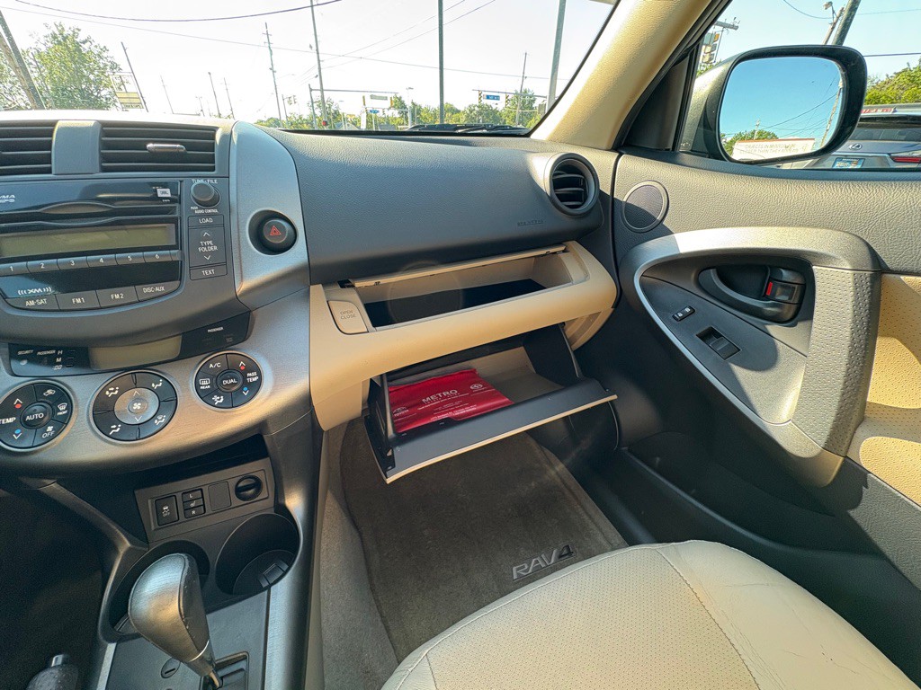 2009 Toyota Rav4 Image 15