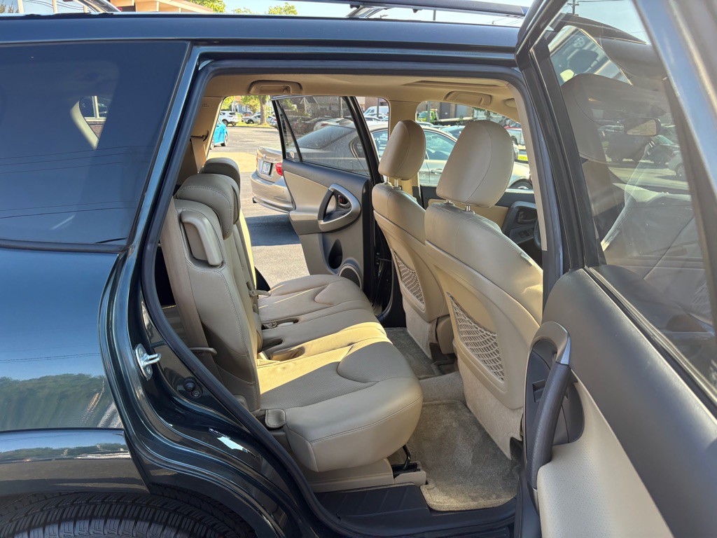 2009 Toyota Rav4 Image 16