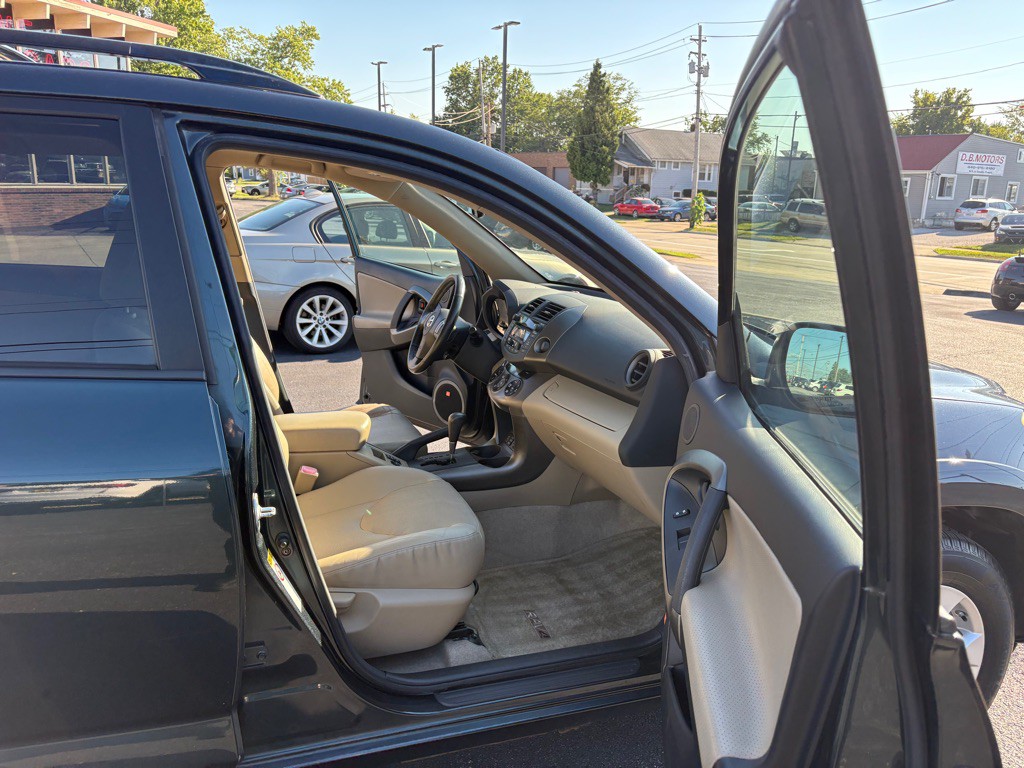 2009 Toyota Rav4 Image 18