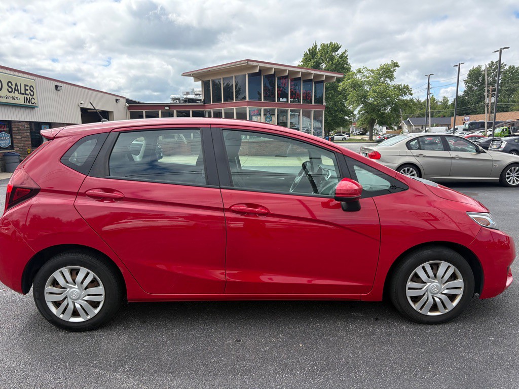 2015 Honda Fit Image 3