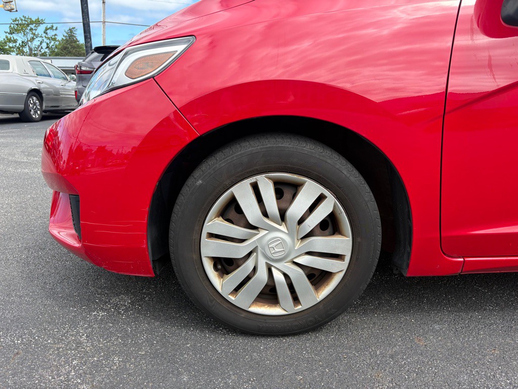 2015 Honda Fit Image 9