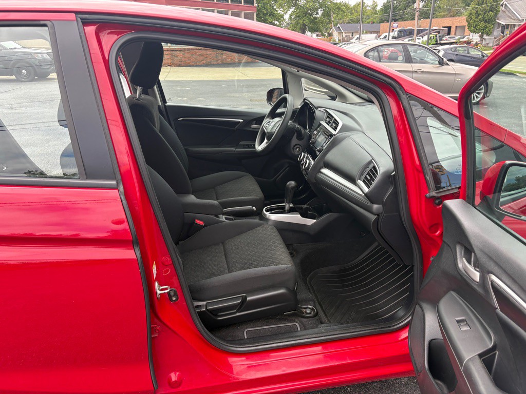 2015 Honda Fit Image 15