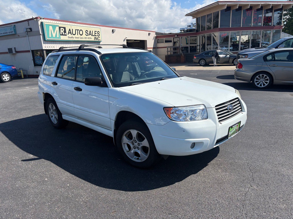 2006 Subaru Forester Image 2