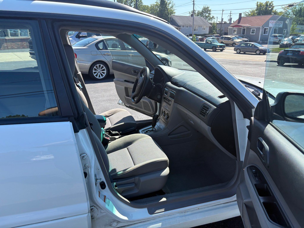 2006 Subaru Forester Image 18