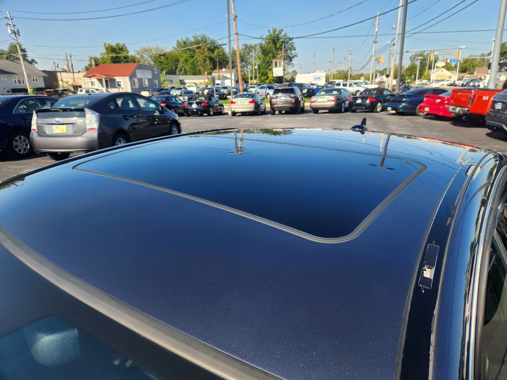 2008 Mercedes-Benz C-Class Image 7