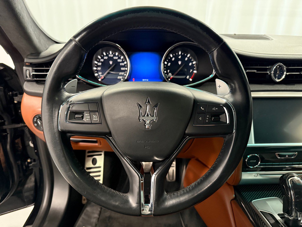 2014 Maserati Quattroporte Image 13