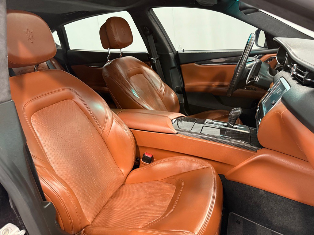 2014 Maserati Quattroporte Image 19