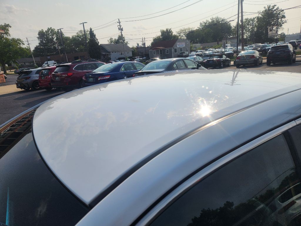 2016 Toyota Camry Image 7