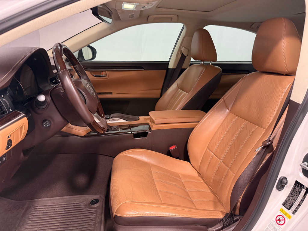 2017 Lexus ES 350 Image 12