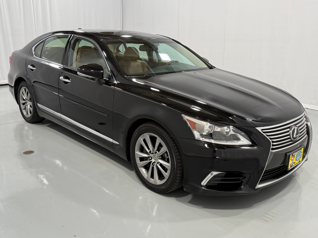 2015 Lexus LS 460 Image 3