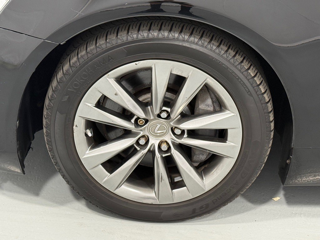 2015 Lexus LS 460 Image 27