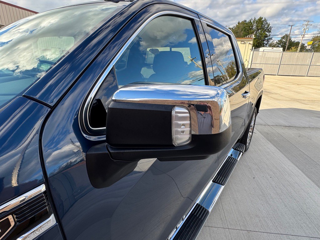 2021 GMC Sierra Image 16