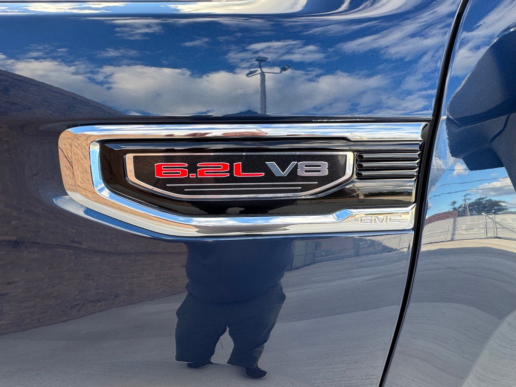 2021 GMC Sierra Image 17