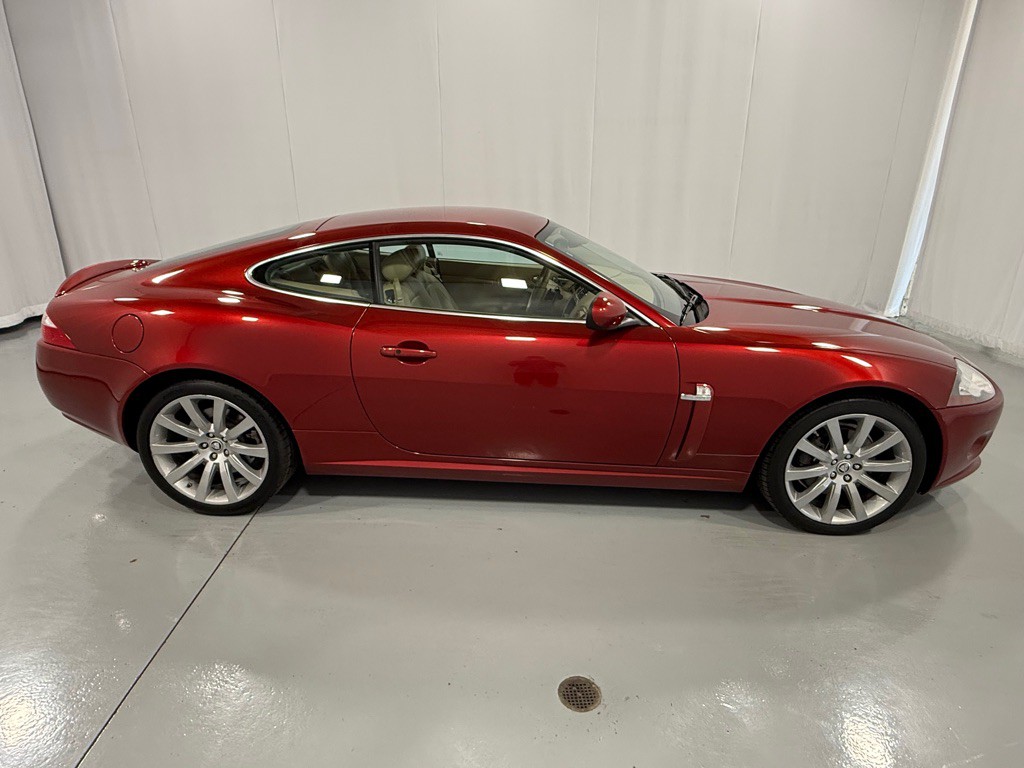 2008 Jaguar XK-Series Image 4