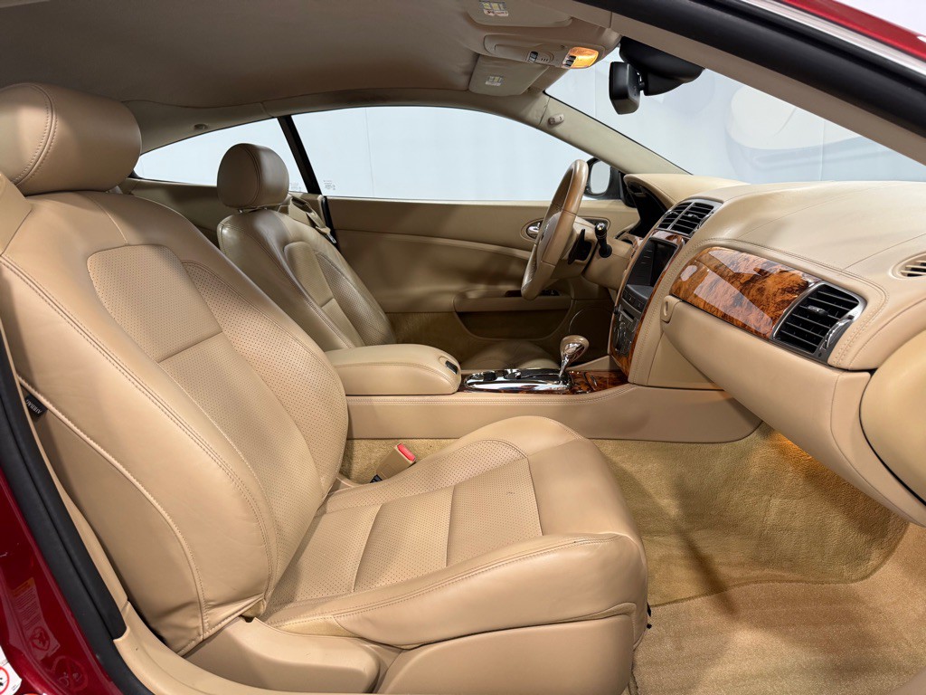 2008 Jaguar XK-Series Image 19