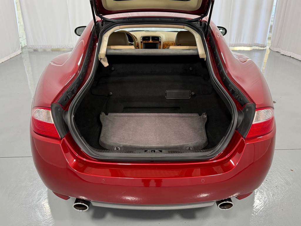 2008 Jaguar XK-Series Image 25