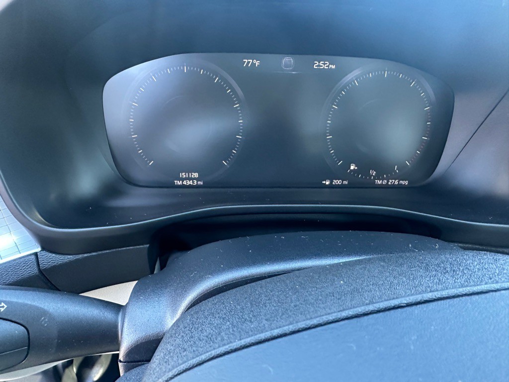 2019 Volvo XC40 Image 18