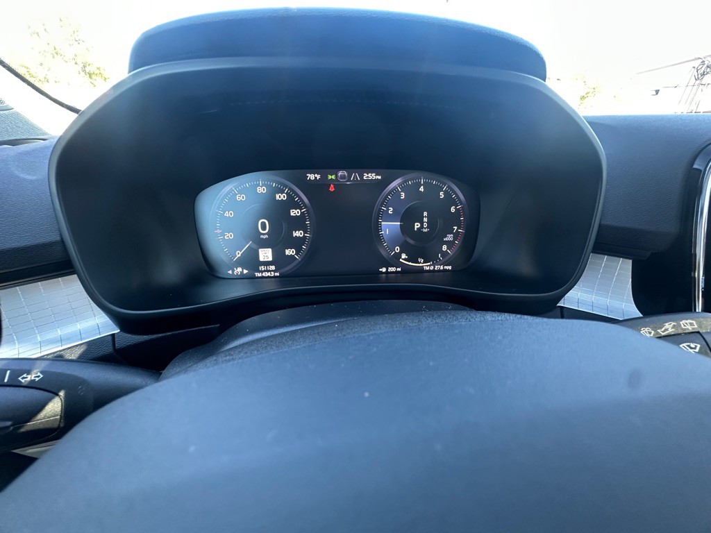 2019 Volvo XC40 Image 24
