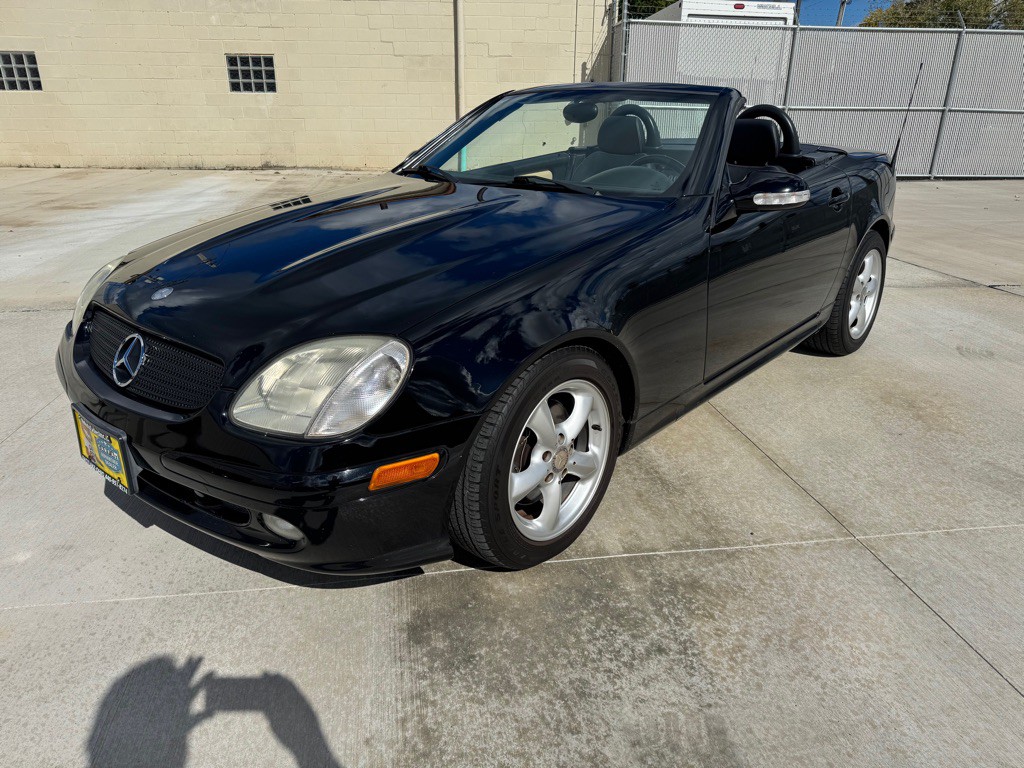 2003 Mercedes-Benz SLK-Class Image 15