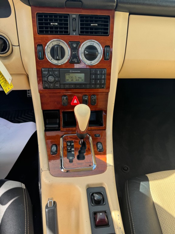 2003 Mercedes-Benz SLK-Class Image 20