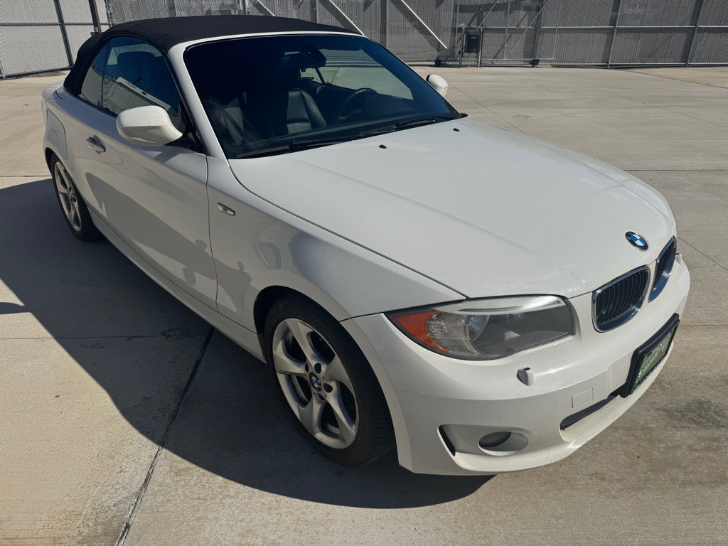 2012 BMW 1 Series Image 8