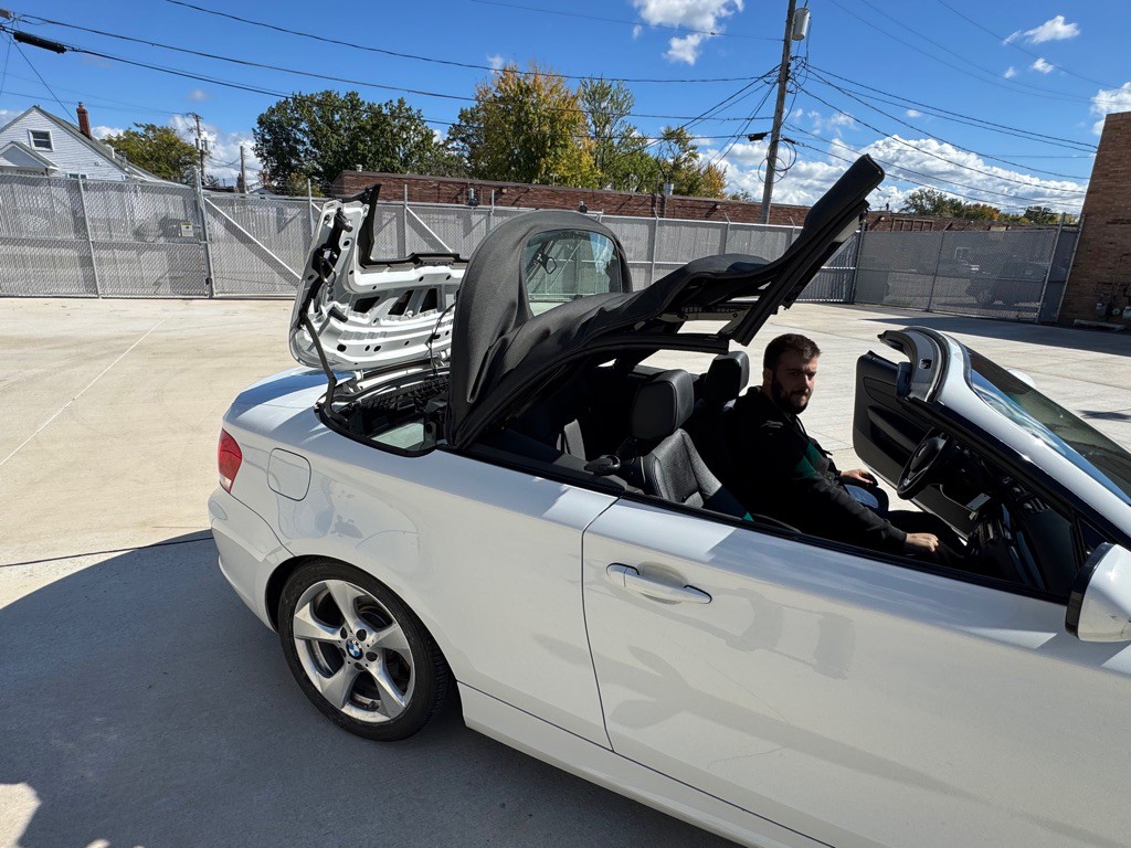 2012 BMW 1 Series Image 20