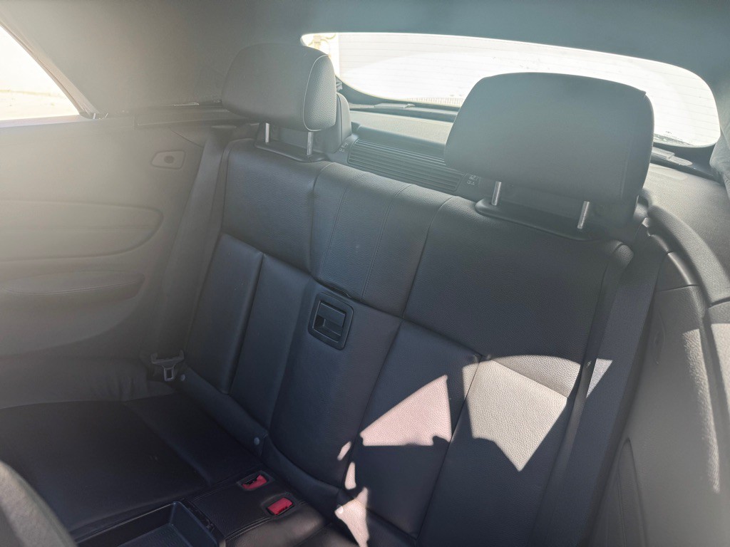2012 BMW 1 Series Image 40