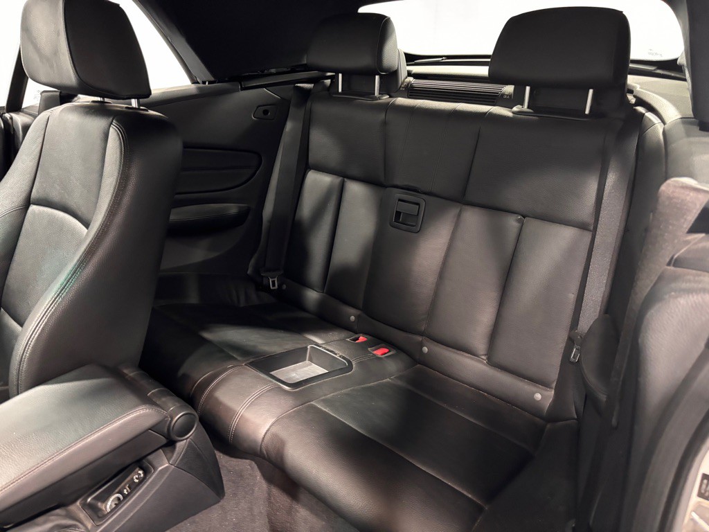 2012 BMW 1 Series Image 22