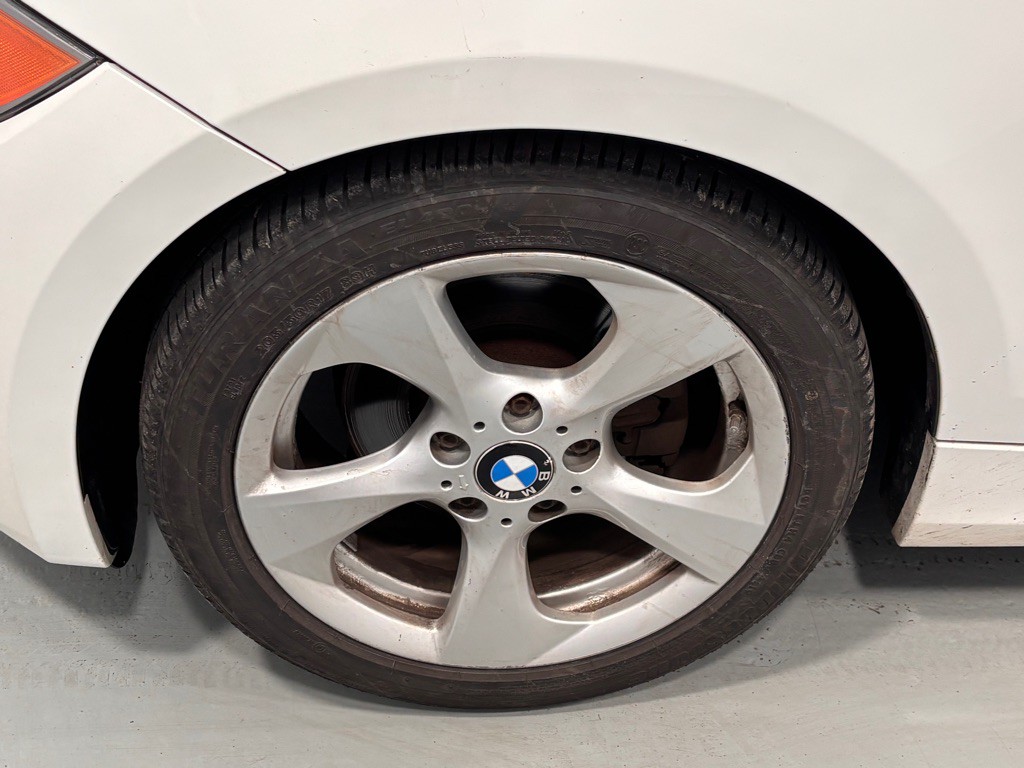 2012 BMW 1 Series Image 28