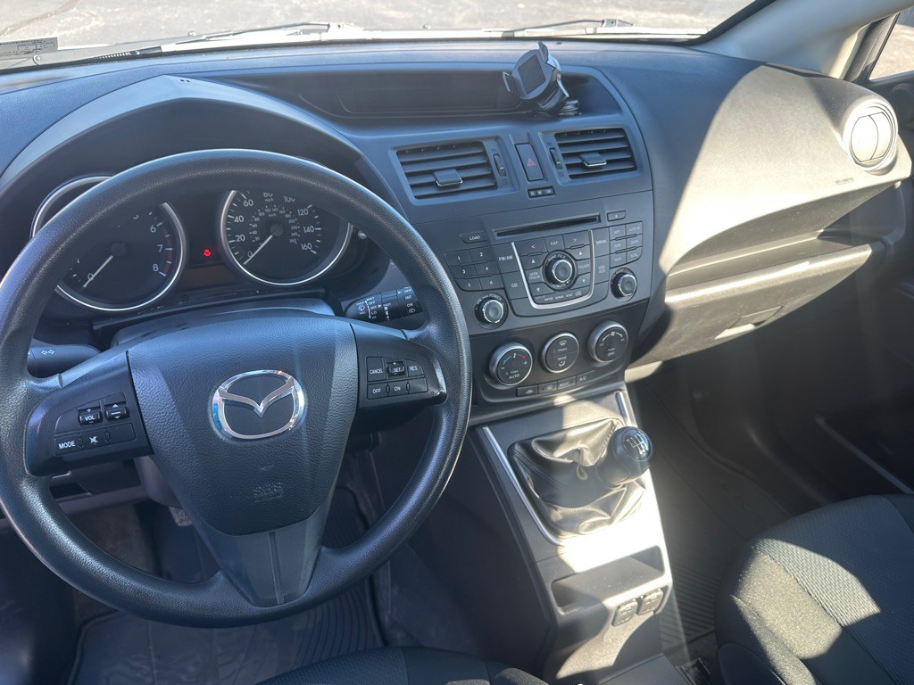 2013 Mazda Mazda5 Image 12