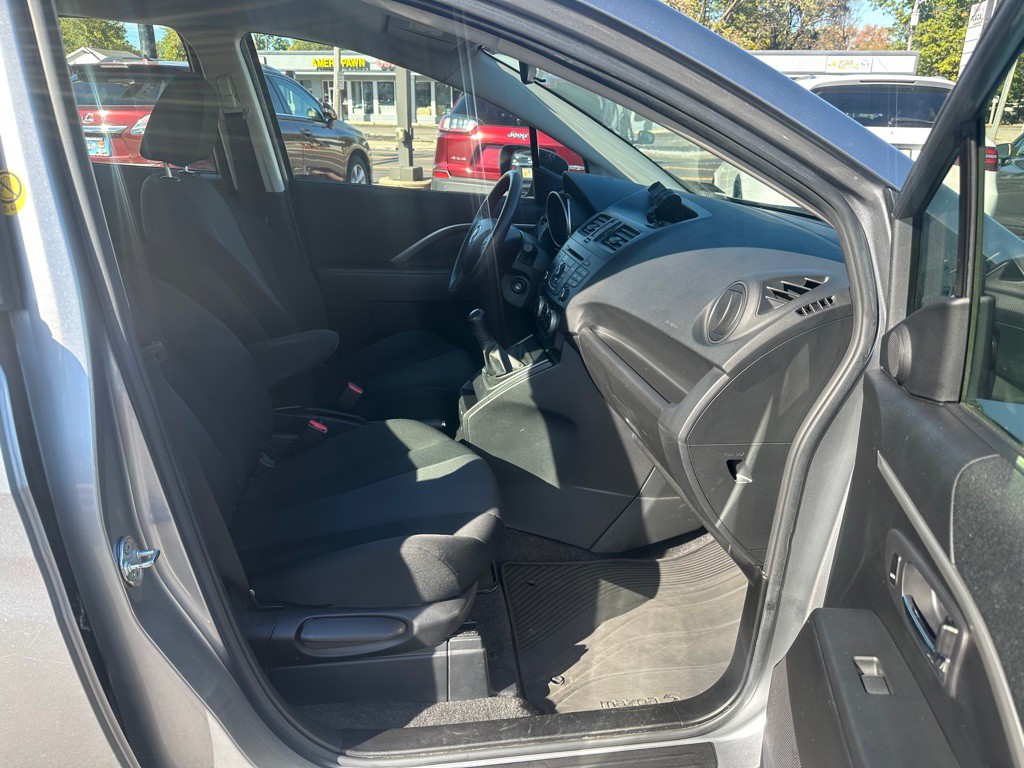 2013 Mazda Mazda5 Image 17