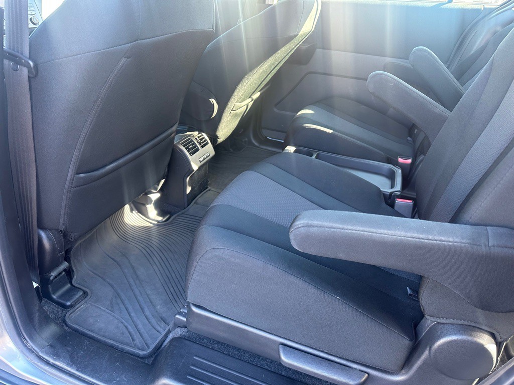 2013 Mazda Mazda5 Image 18