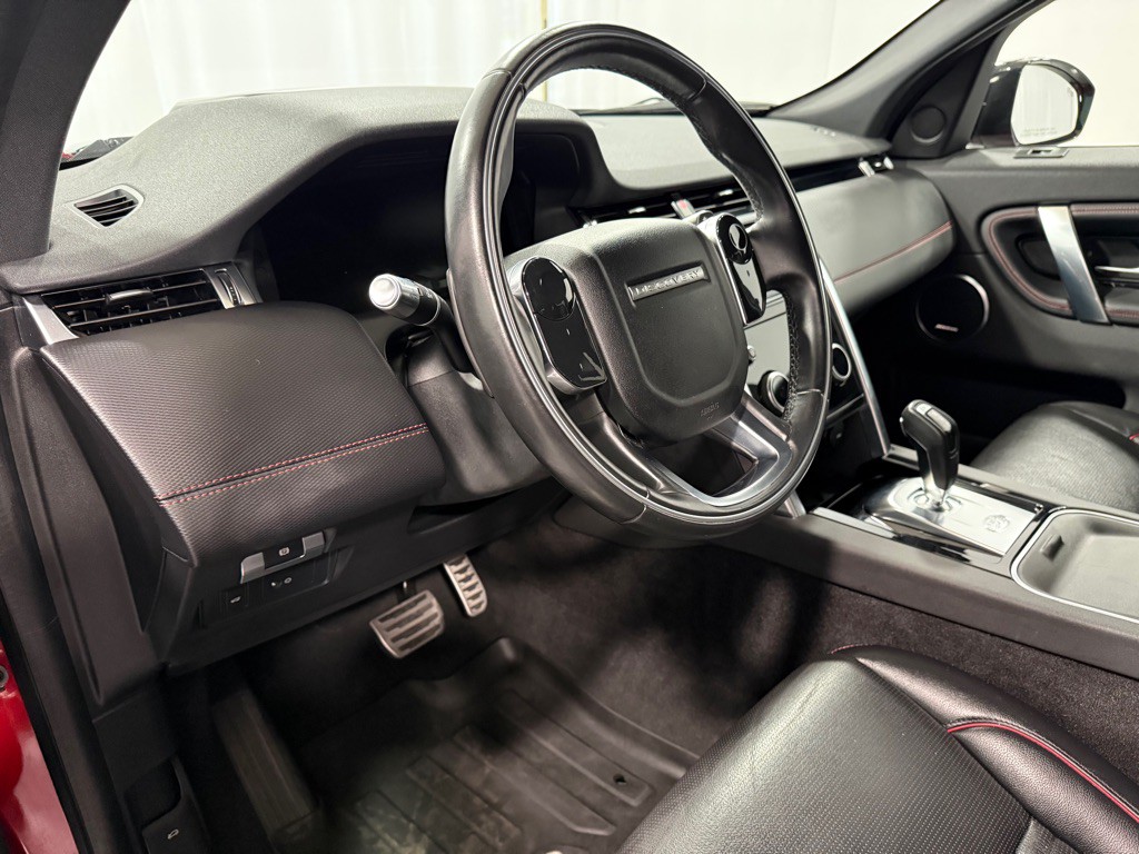 2020 Land Rover Discovery Sport Image 10
