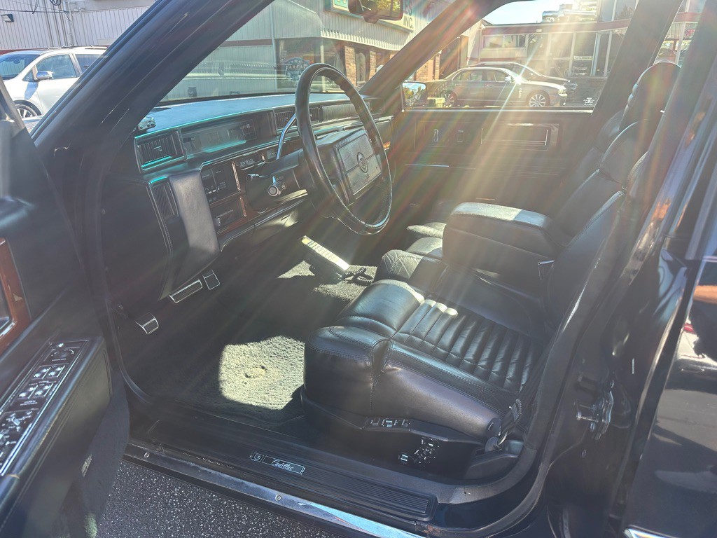 1993 Cadillac 60 Special Image 43