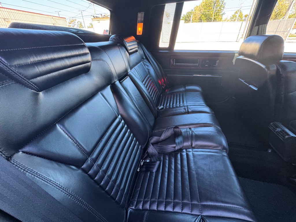 1993 Cadillac 60 Special Image 18