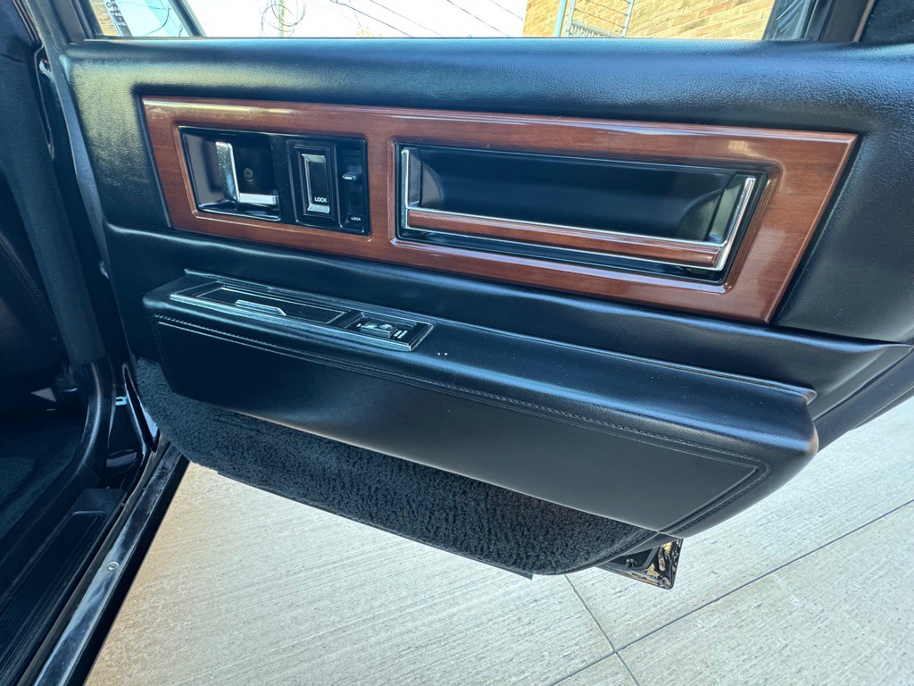 1993 Cadillac 60 Special Image 19