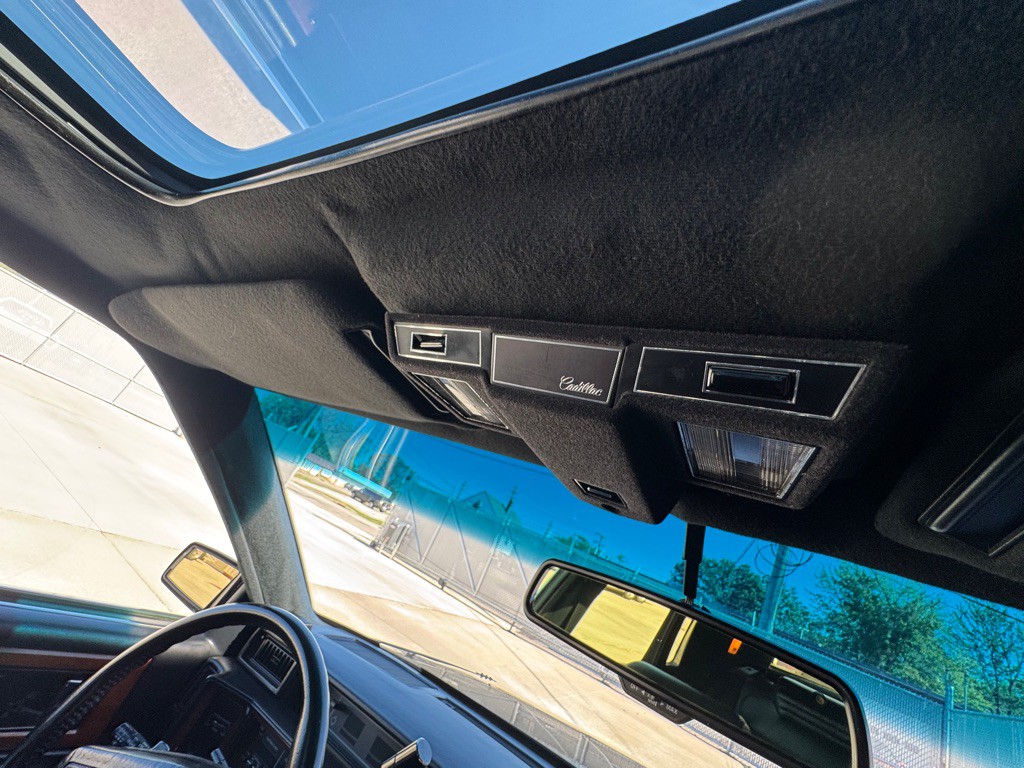 1993 Cadillac 60 Special Image 20